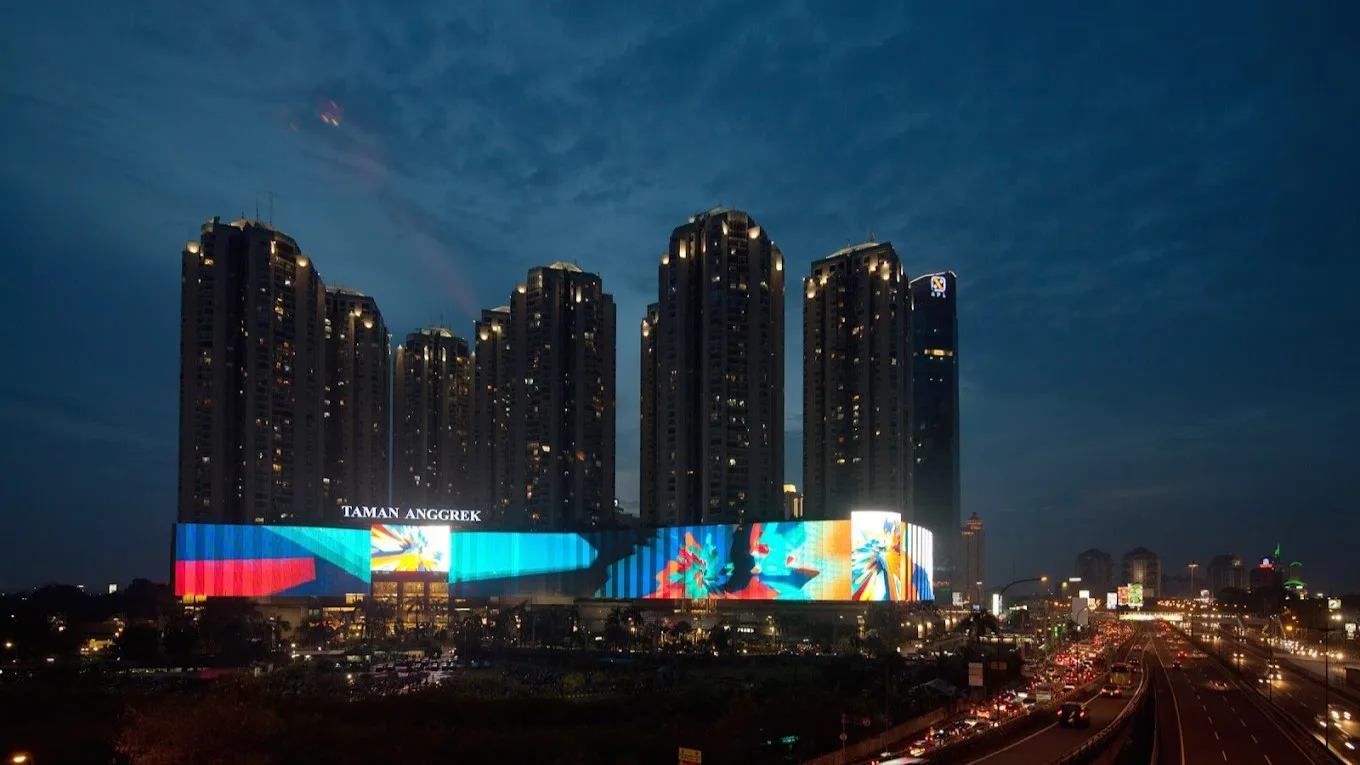 mall taman anggrek
